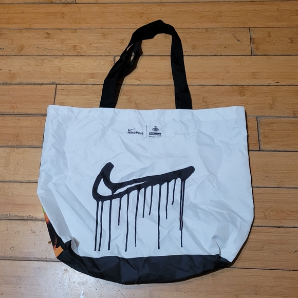 Rare NIKE x FOOTLOCKER x INDIE 184 Handmade design Totebag - Picture 2 of 2